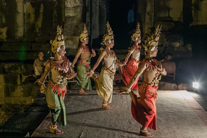 attraction-Apsara Performance at Angkor.jpg